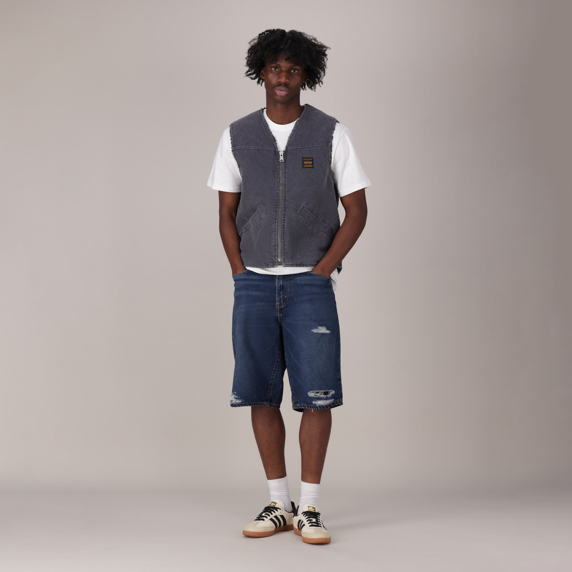 LEVI'S® MEN'S 478 BAGGY SHORTS - DARK INDIGO - WORN IN