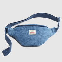 LEVI'S® MEN'S DUBOCE SLING BAG - BLUE