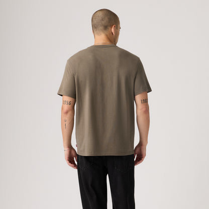LEVI'S® MEN'S RELAXED SHORT-SLEEVE GRAPHIC T-SHIRT - MULTI COLOUR