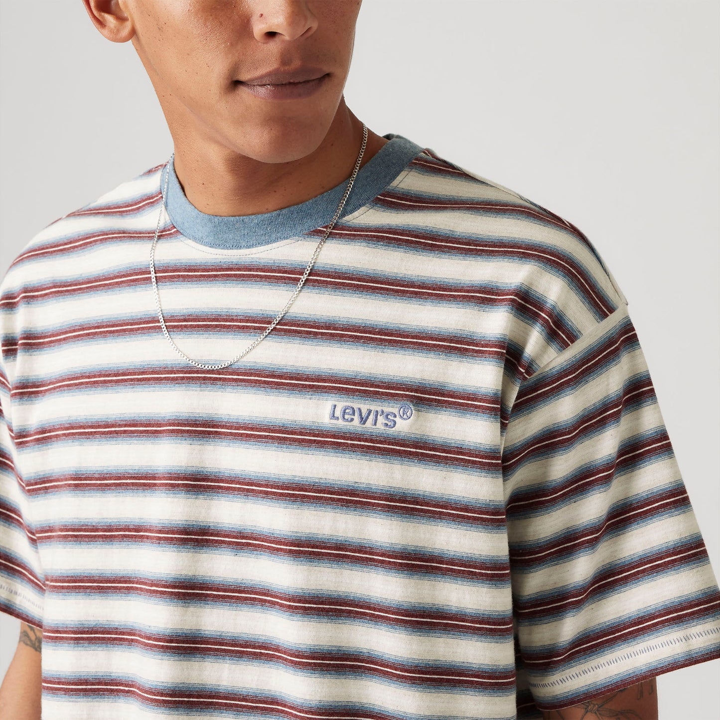 LEVI'S® MEN'S RED TAB™ VINTAGE T-SHIRT - MULTI COLOUR