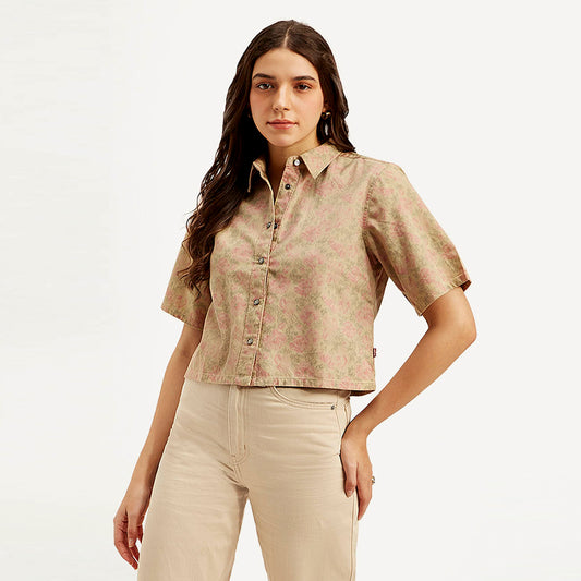 LEVI’S® WOMEN'S FLORAL SPREAD COLLAR SHIRT - TAN