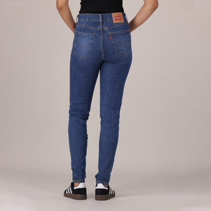 LEVI'S® WOMEN'S 720 HIGH-RISE SUPER SKINNY JEANS - MED INDIGO - WORN IN