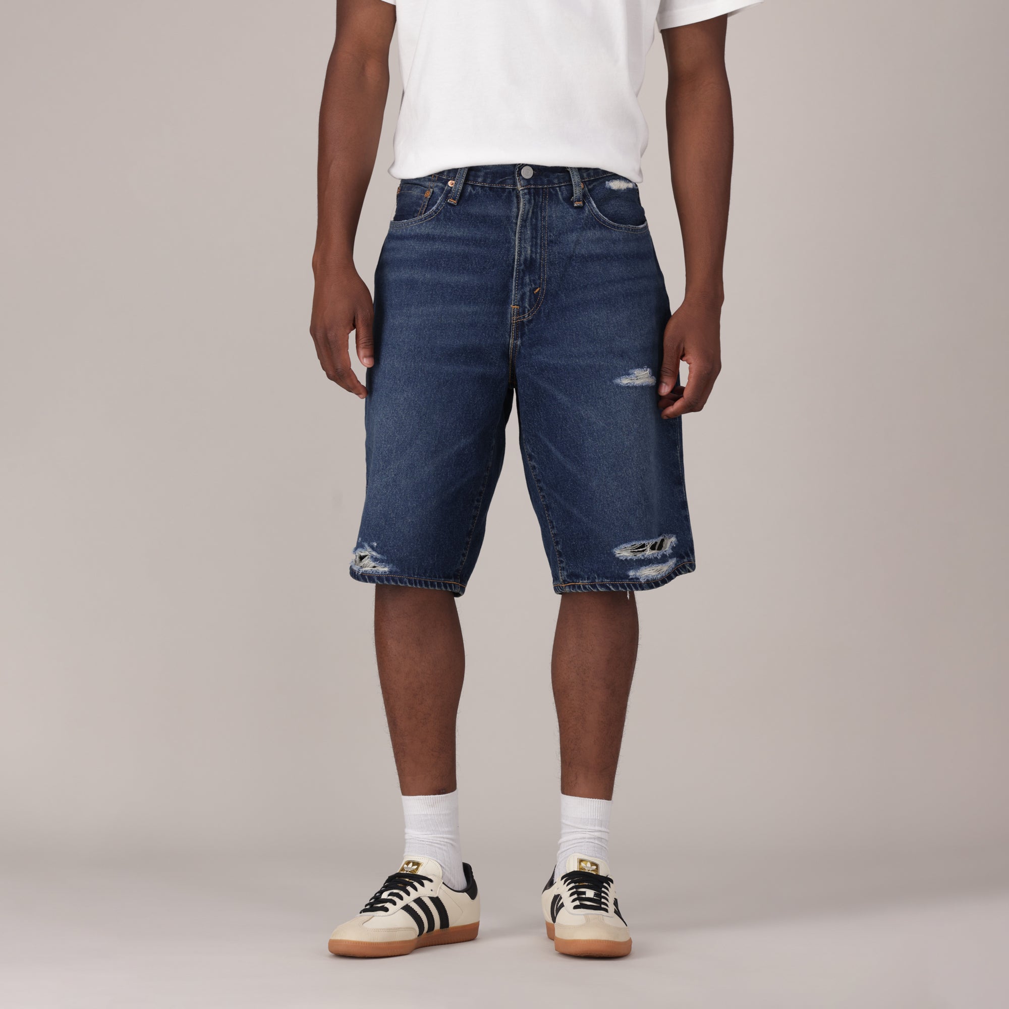 LEVI'S® MEN'S 478 BAGGY SHORTS - DARK INDIGO - WORN IN