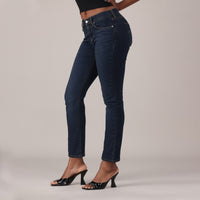 Levi's® Women's Curvy Straight - Dark Indigo - Worn In