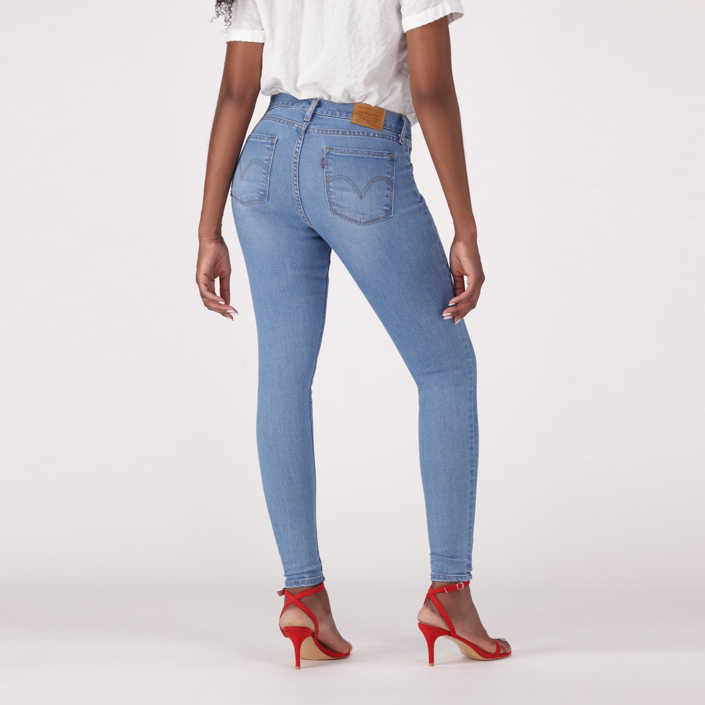 LEVI'S® WOMEN'S CURVY SUPER SKINNY  - MED INDIGO - WORN IN