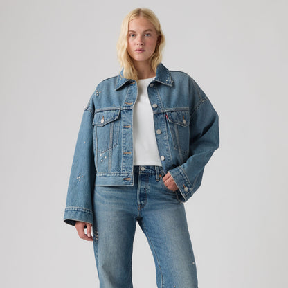 LEVI'S® WOMEN'S LOOSE CROP TRUCKER JACKET - MED INDIGO - WORN IN