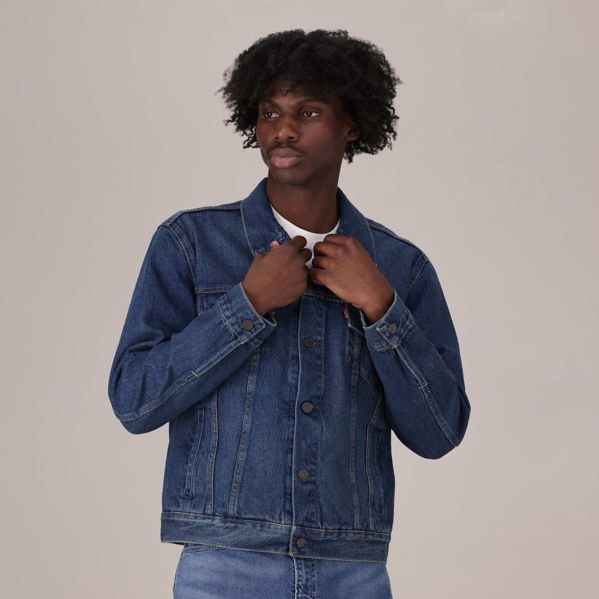 LEVI'S® MEN'S TRUCKER JACKET - DARK INDIGO - WORN IN