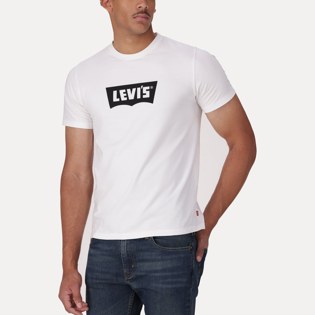 LEVI’S® MEN’S VINTAGE BATWING GRAPHIC T-SHIRT - WHITE