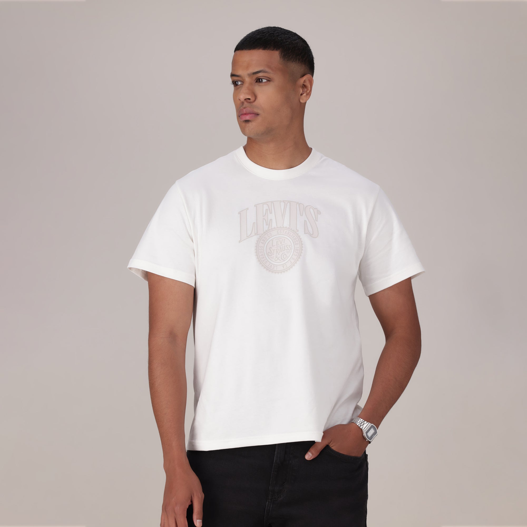 LEVI'S® MEN'S RELAXED FIT SHORT-SLEEVE GRAPHIC T-SHIRT - WHITE