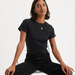 LEVI'S® WOMEN'S ESSENTIAL SPORTY T-SHIRT - BLACK