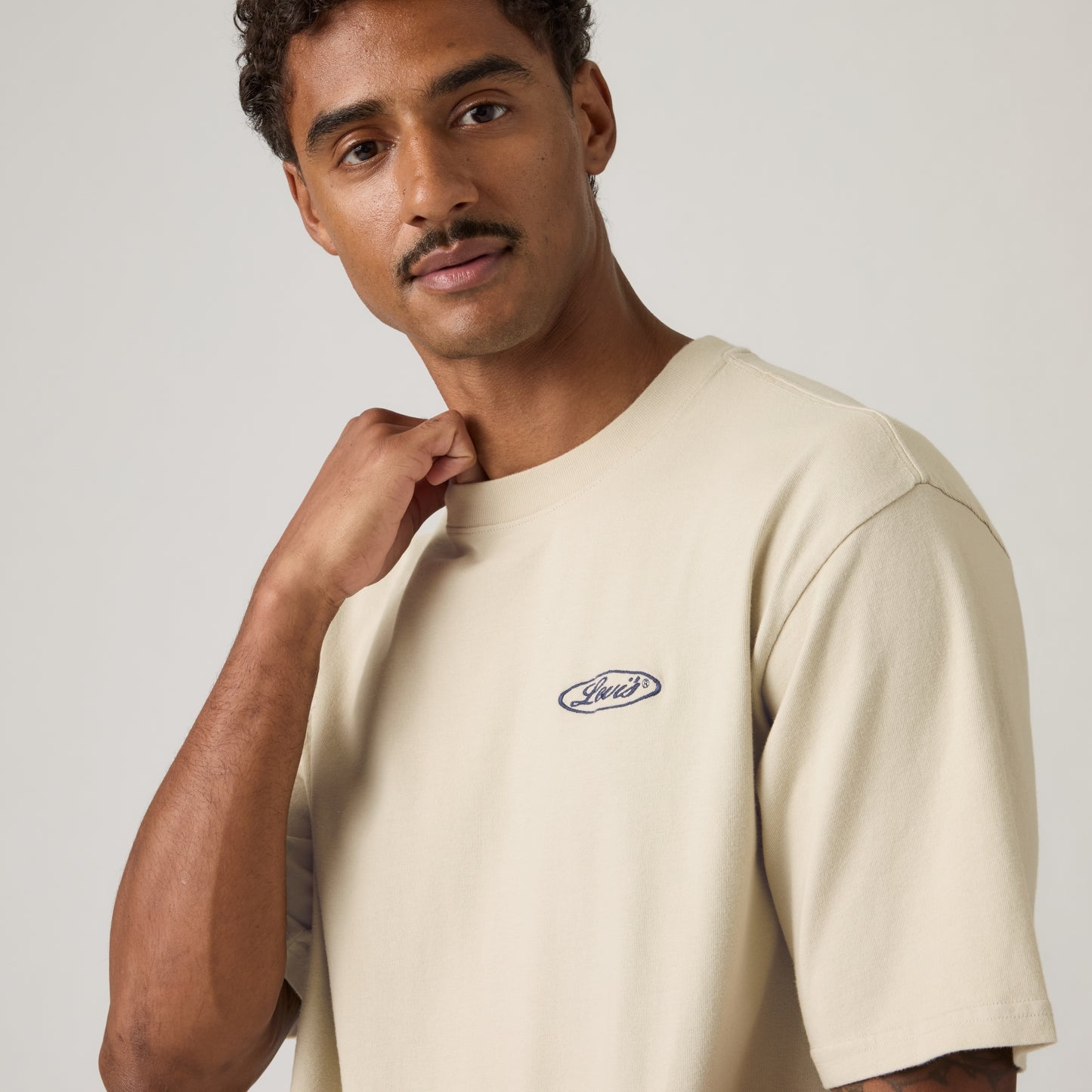 LEVI'S® MEN'S WORKWEAR GRAPHIC TEE - MULTI COLOUR