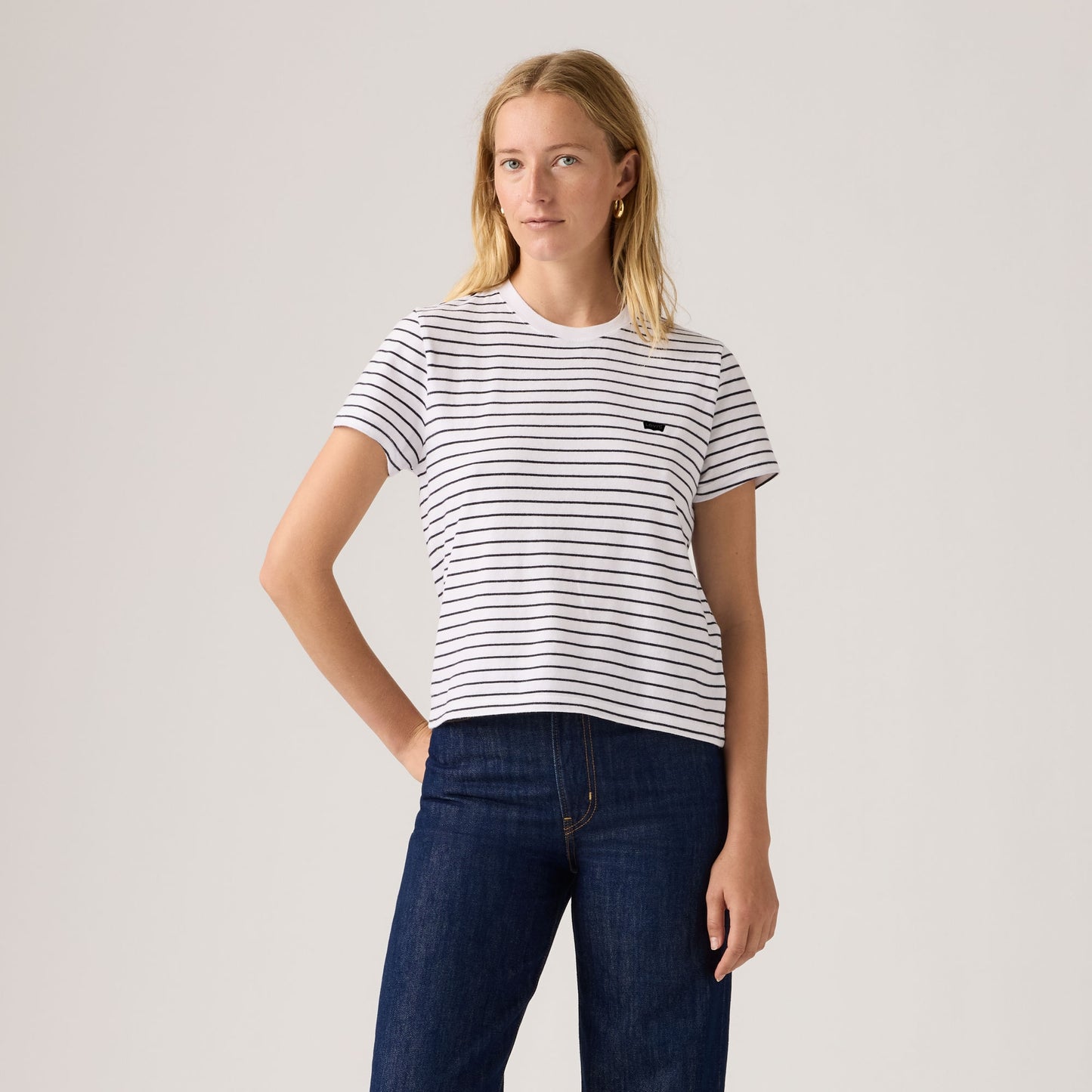 LEVI'S® WOMEN'S FAVORITE COTTON TEE - MULTI COLOUR