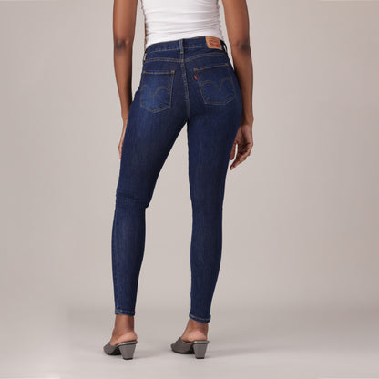 LEVI'S® WOMEN'S CURVY HIGH-RISE SUPER SKINNY  - MED INDIGO - WORN IN