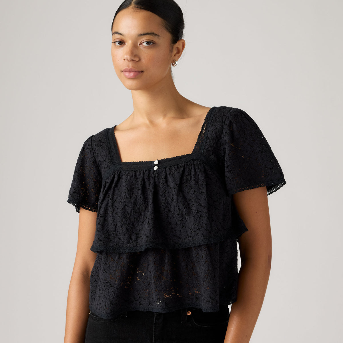 LEVI'S® WOMEN'S DOM SHORT-SLEEVE LACE BLOUSE - BLACK
