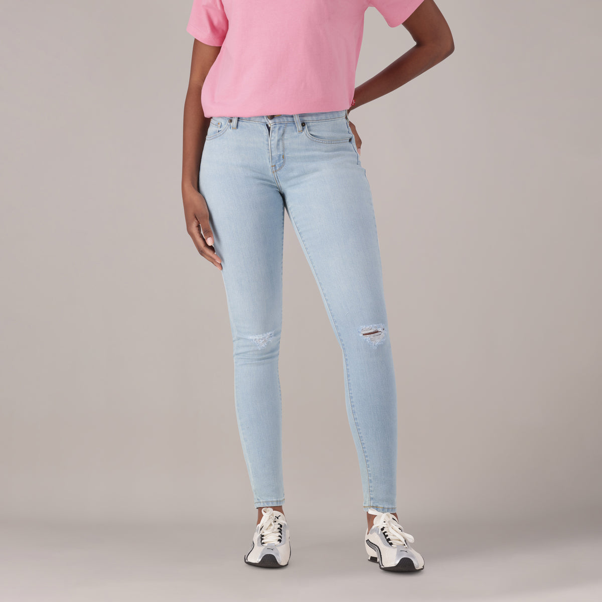 LEVI'S® WOMEN'S CURVY SKINNY  - MED INDIGO - WORN IN