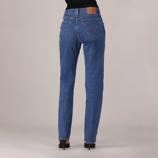 LEVI'S® WOMEN'S 501® ORIGINAL JEANS - MED INDIGO - WORN IN