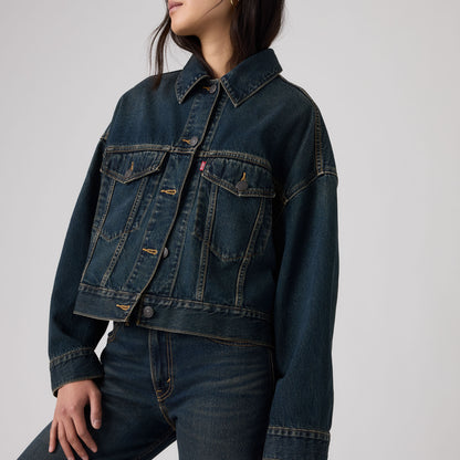 LEVI'S® WOMEN'S LOOSE CROP TRUCKER JACKET - MED INDIGO - WORN IN