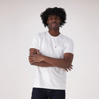 LEVI'S® MEN'S CLASSIC POCKET T-SHIRT - WHITE