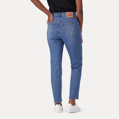 LEVI'S® WOMEN'S 501® ORIGINAL CROPPED JEANS - LIGHT INDIGO - WORN IN