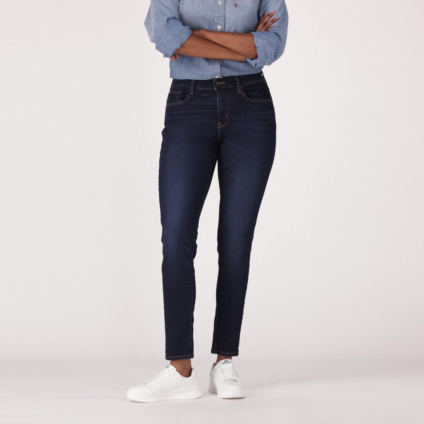LEVI'S® WOMEN'S CURVY HIGH-RISE SUPER SKINNY  - DARK INDIGO  WORN IN