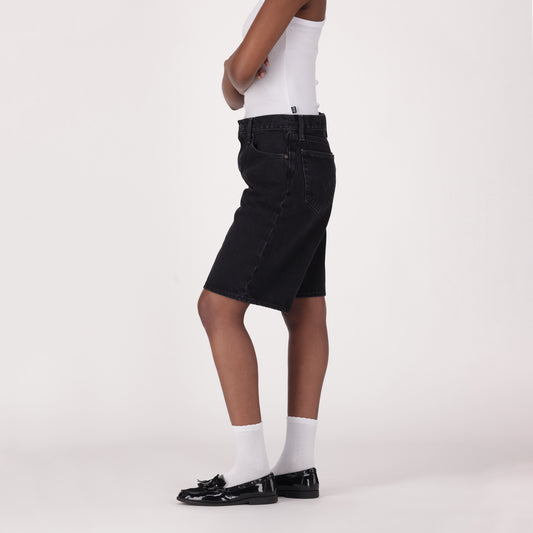 LEVI'S® WOMEN'S BAGGY DAD JORTS - BLACK