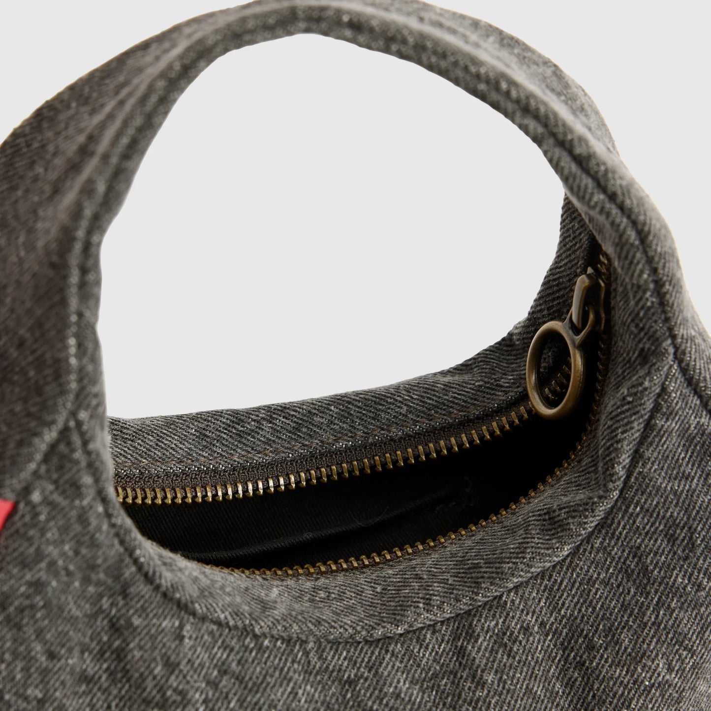 LEVI'S® WOMEN'S BABY BROOKLYN BAG - BLACK