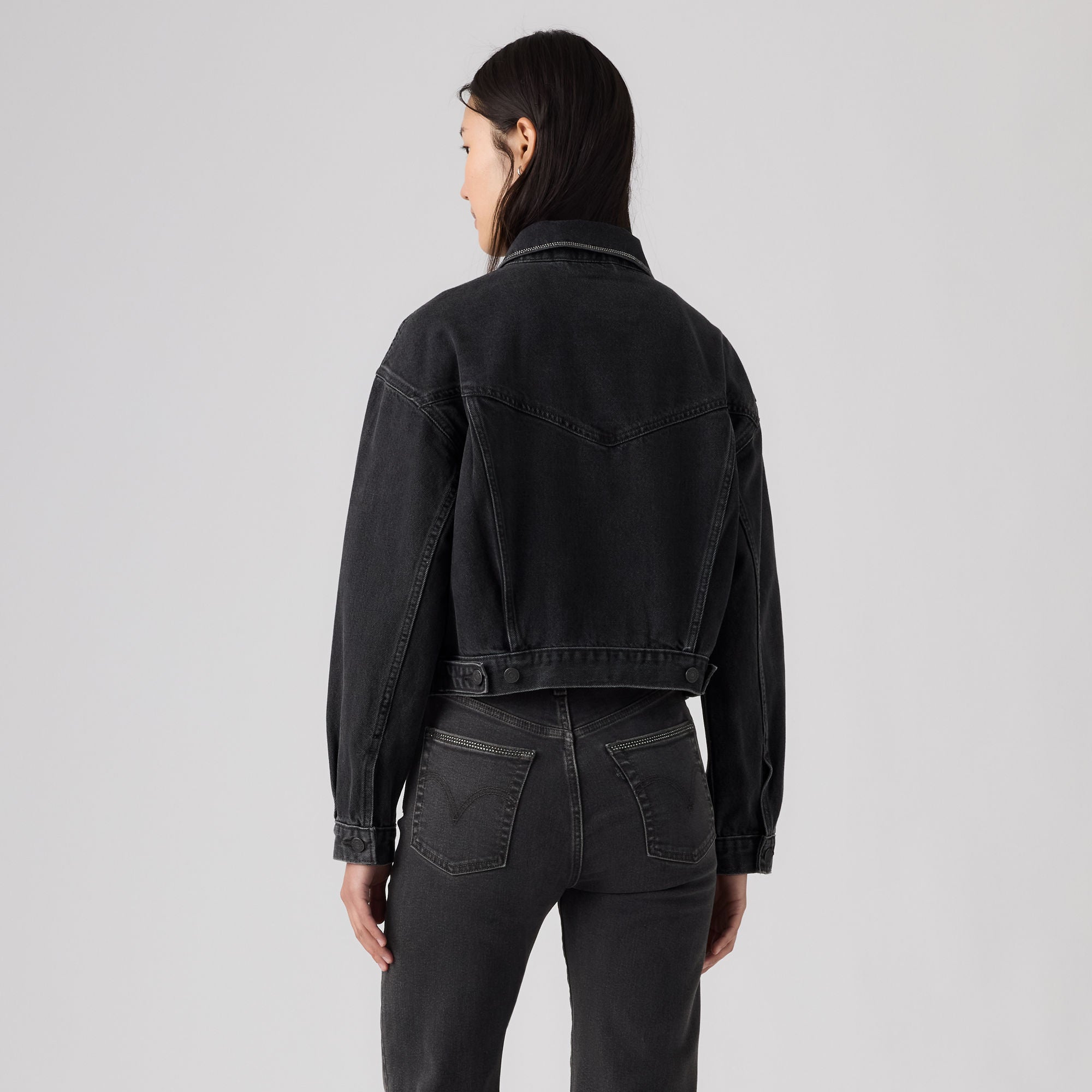 LEVI'S® WOMEN'S RHINESTONE SHRUNKEN 90'S TRUCKER JACKET - BLACK