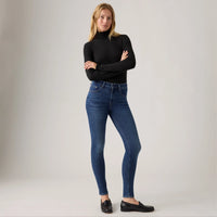 LEVI’S® WOMEN'S 721 HIGH-RISE SKINNY JEANS - DARK INDIGO - WORN IN