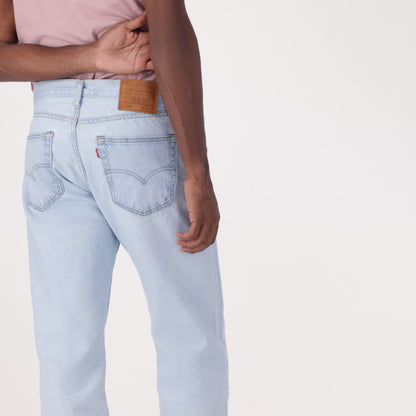 LEVI'S® MEN'S 555™ RELAXED STRAIGHT JEANS - LIGHT WASH
