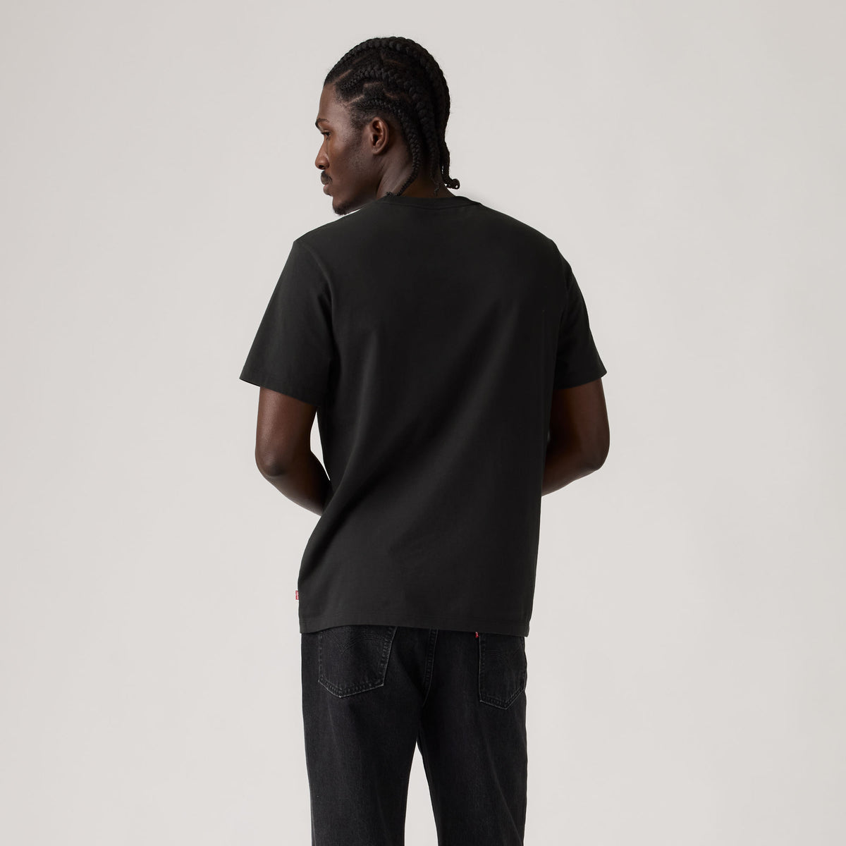 LEVI'S® MEN'S CLASSIC GRAPHIC T-SHIRT - BLACK