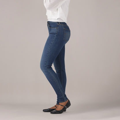LEVI'S® WOMEN'S CURVY HIGH-RISE SUPER SKINNY  - BLACK
