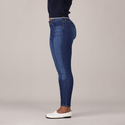 LEVI'S® WOMEN'S CURVY SUPER SKINNY  - DARK INDIGO - WORN IN