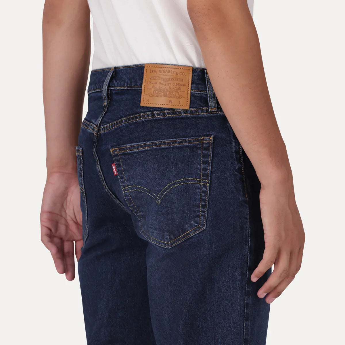 LEVI'S® MEN'S 541™ ATHLETIC TAPER JEANS - DARK WASH