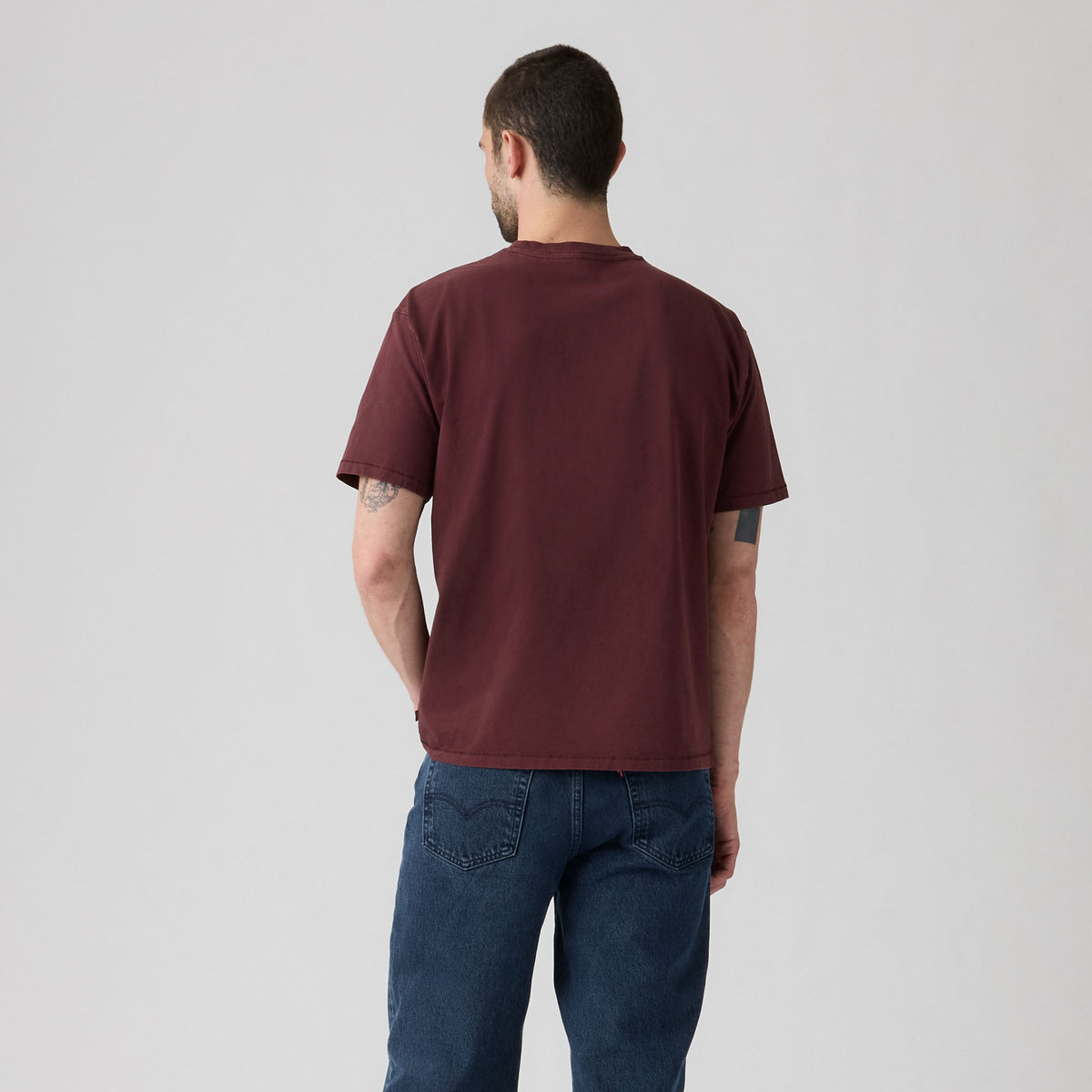 LEVI'S® MEN'S RED TAB™ VINTAGE T-SHIRT - RED