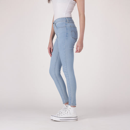 LEVI'S® WOMEN'S 720 HIGH-RISE SUPER SKINNY JEANS - MED INDIGO - WORN IN