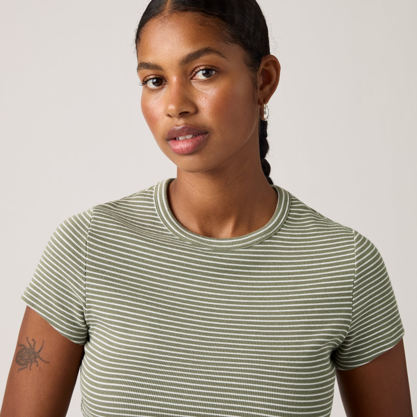 LEVI'S® WOMEN'S HAYES CROPPED TEE - MULTI COLOUR