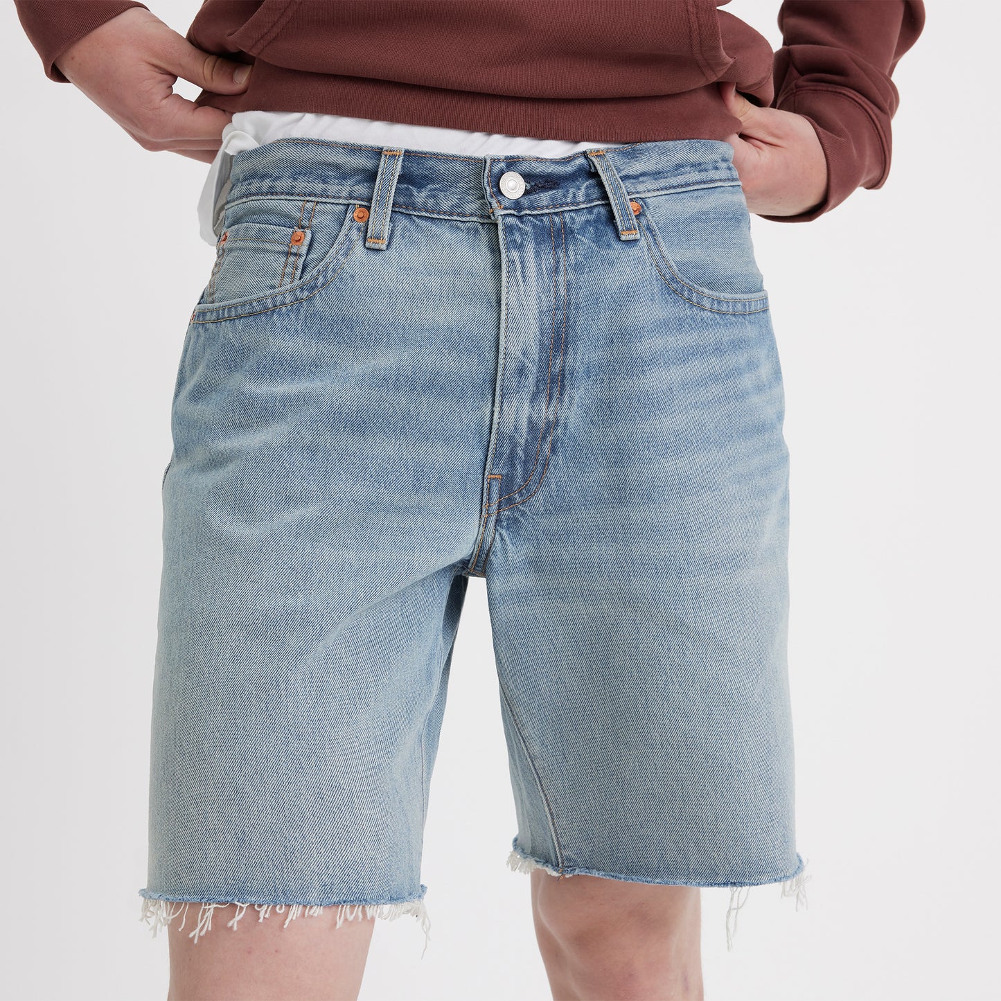 LEVI'S® MEN'S 468 LOOSE SHORTS - LIGHT INDIGO - WORN IN