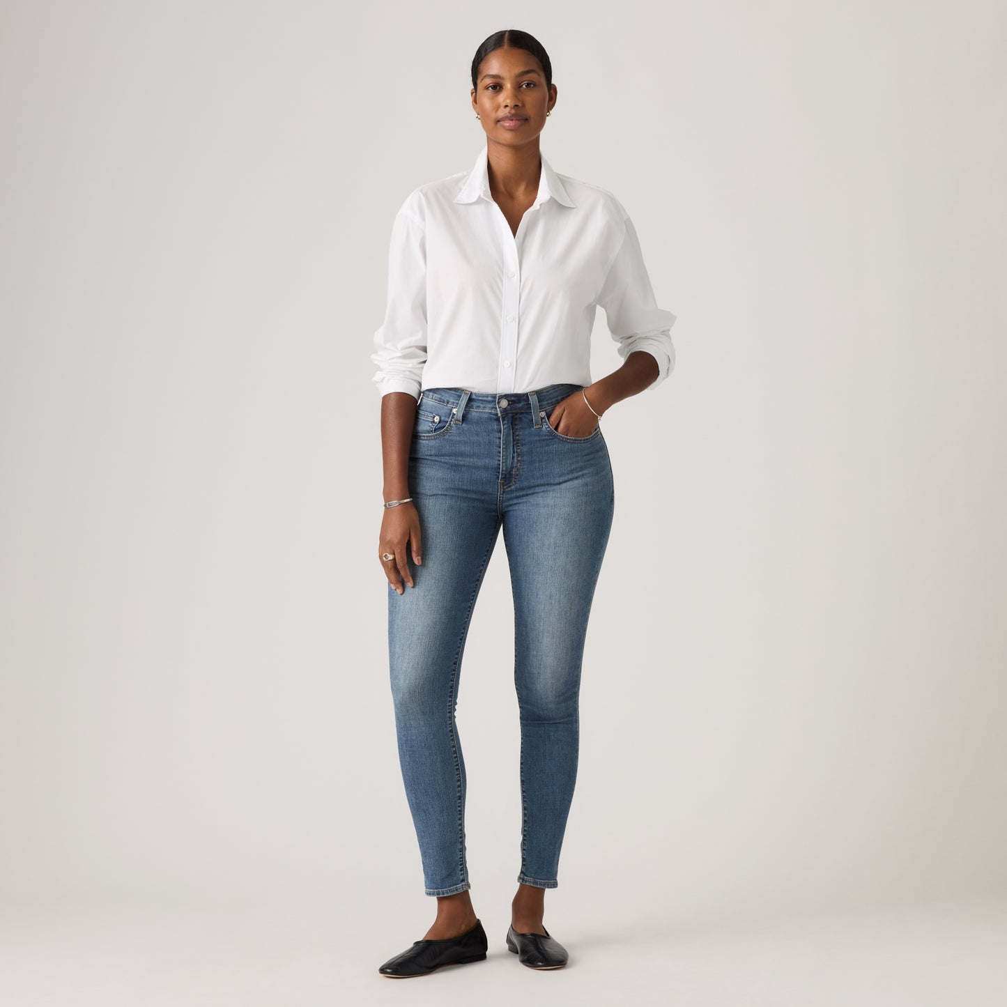 LEVI’S® WOMEN'S 721 HIGH-RISE SKINNY JEANS - MED INDIGO - WORN IN