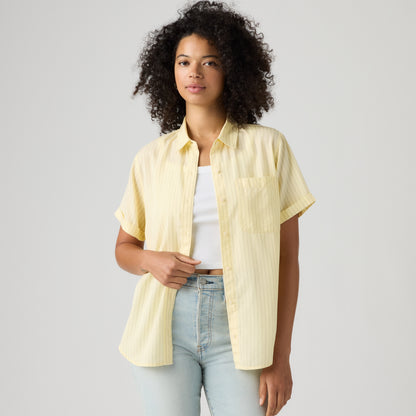 LEVI'S® WOMEN'S DARLENE SHORT-SLEEVE SHIRT - YELLOW