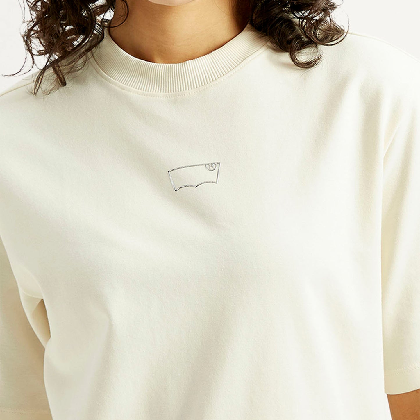 Levi's® Womens Solid Crew Neck T-shirt