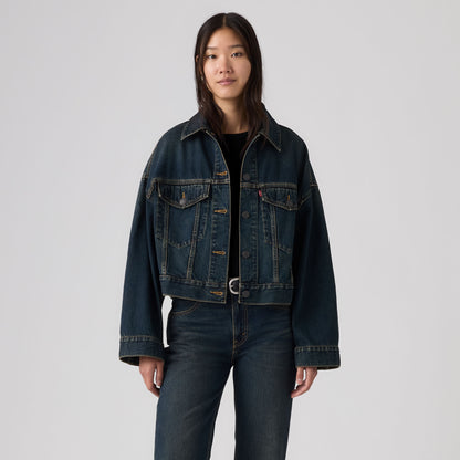 LEVI'S® WOMEN'S LOOSE CROP TRUCKER JACKET - MED INDIGO - WORN IN