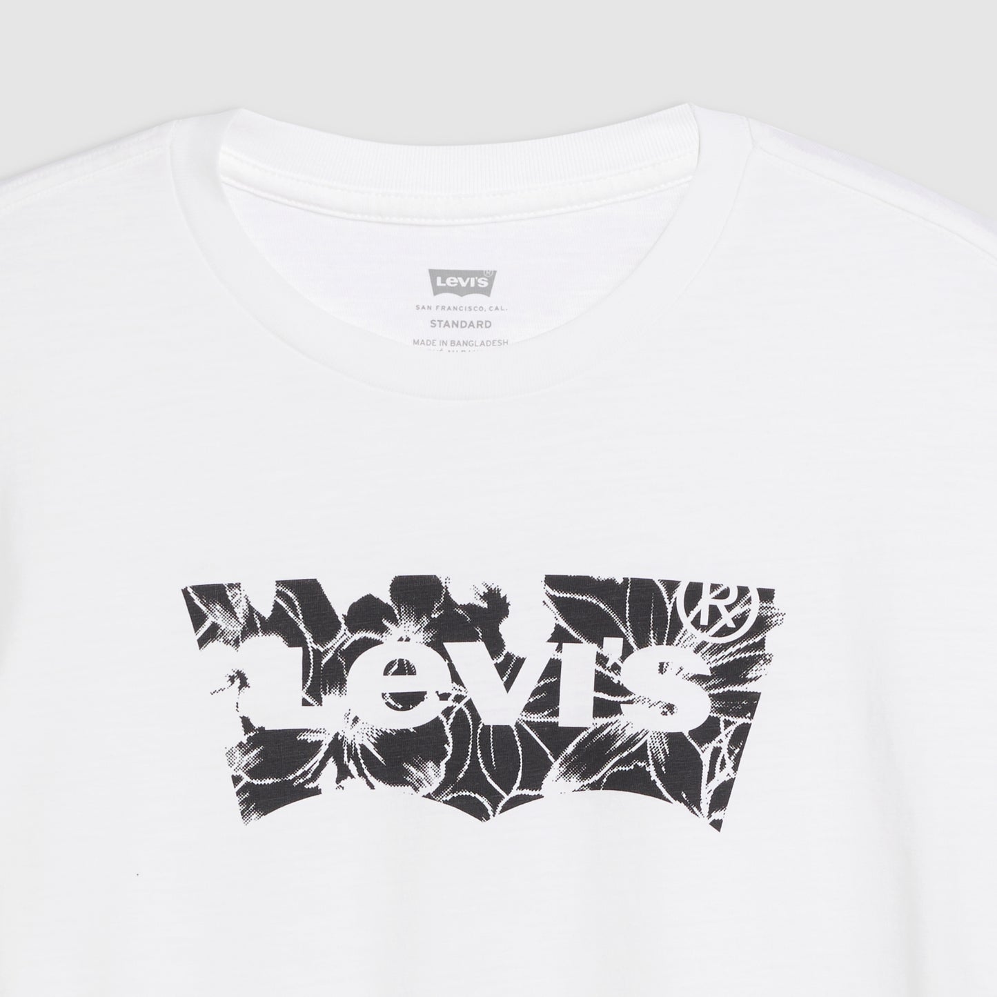 LEVI'S® MEN'S CLASSIC GRAPHIC T-SHIRT - WHITE