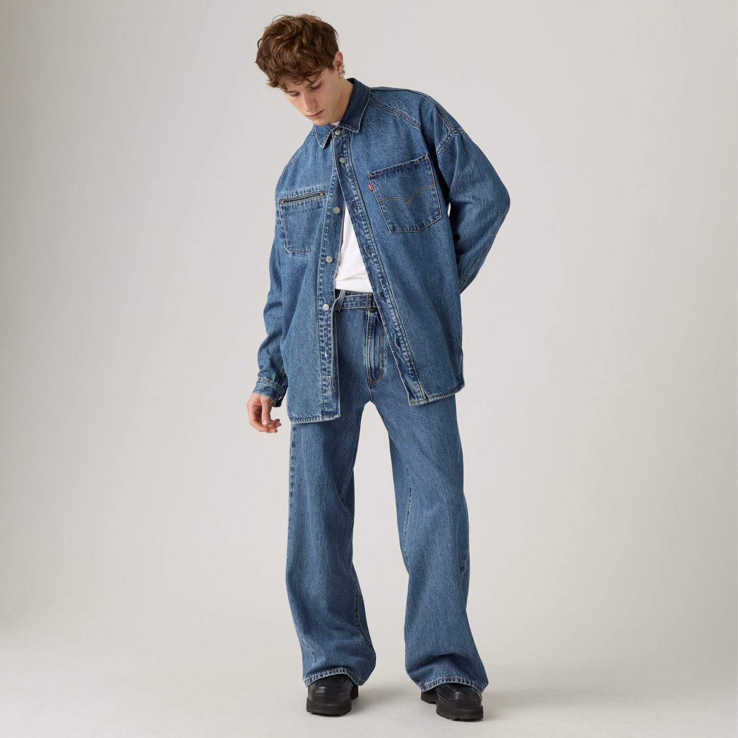 LEVI'S® MEN'S TWISTED BAGGY WIDE JEANS - MED INDIGO - WORN IN