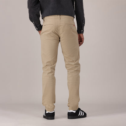 LEVI'S® MEN'S XX CHINO STANDARD TAPER - NEUTRAL