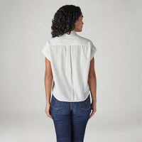 LEVI'S® WOMEN'S SOLID REGULAR FIT SHIRT - WHITE