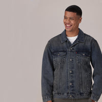 LEVI'S® MEN'S RELAXED TRUCKER JACKET - BLACK