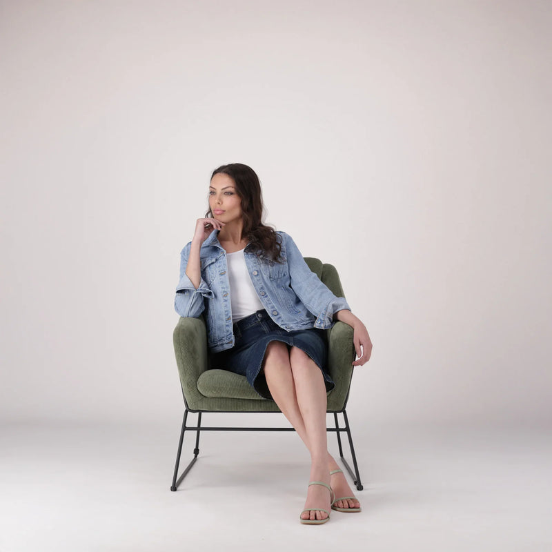 LEVI’S® WOMEN'S ORIGINAL TRUCKER JACKET - MED INDIGO - WORN IN