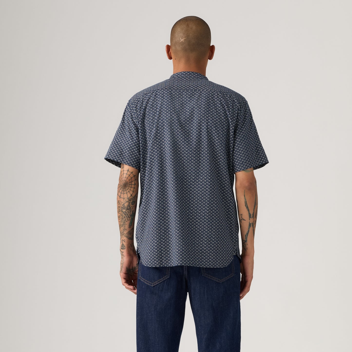 LEVI'S® MEN'S SHORT-SLEEVE BANDED COLLAR SHIRT - MULTI COLOUR