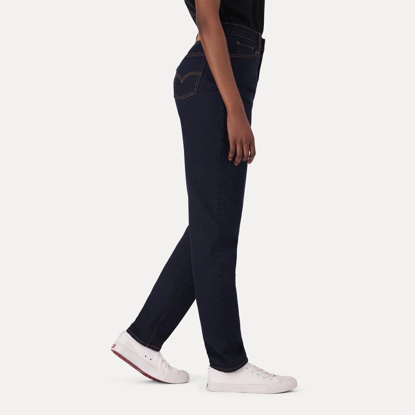 LEVI'S® WOMEN'S '80S MOM JEANS - DARK INDIGO - FLAT FINISH