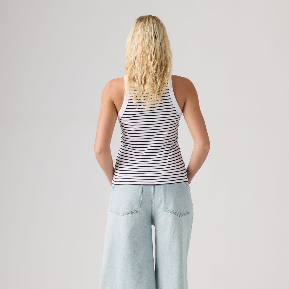LEVI'S® WOMEN'S ESSENTIAL RACER TANK - MULTI-COLOR